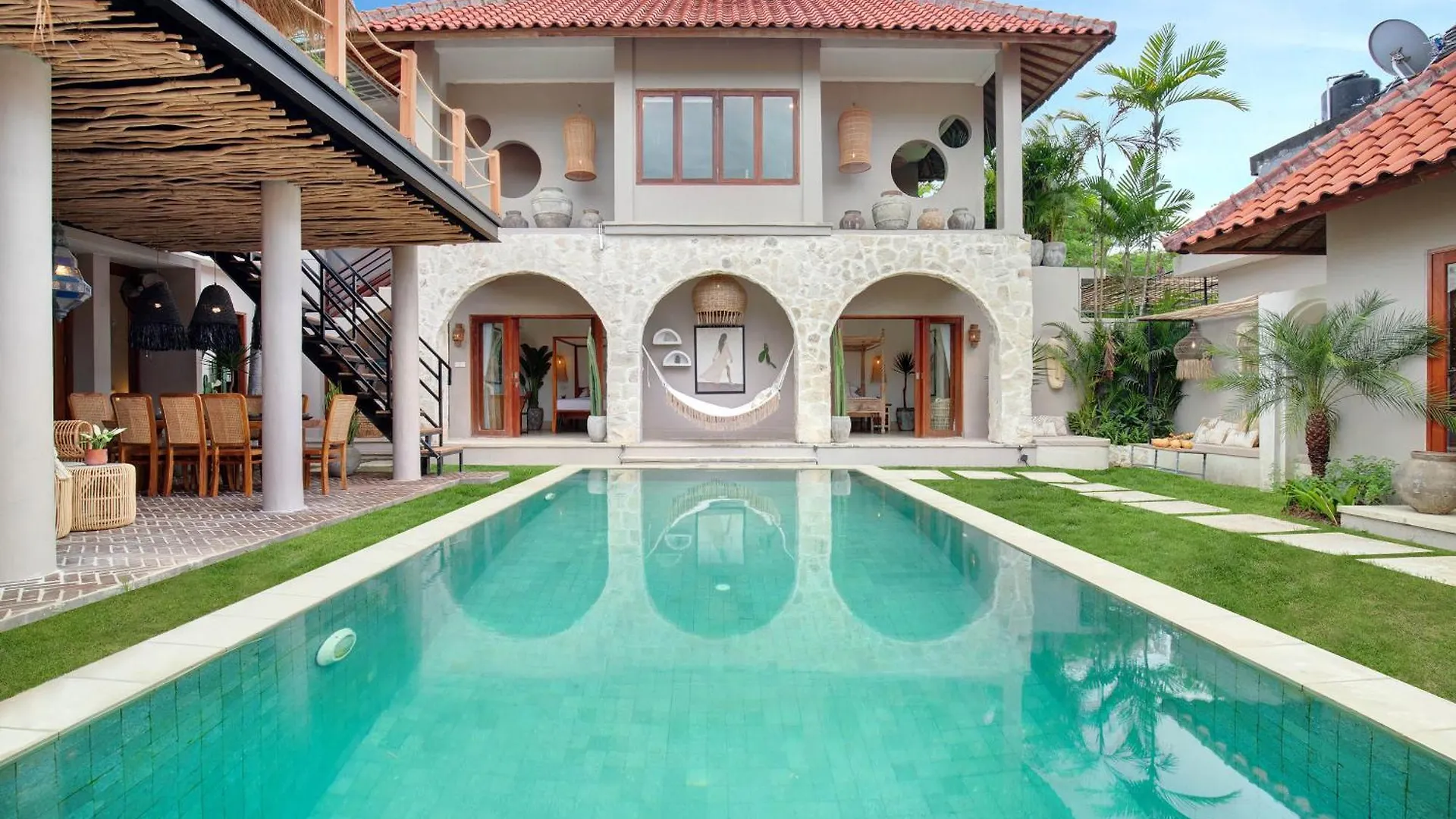 Canggu Berawa 5 Bedrooms With Private Pool